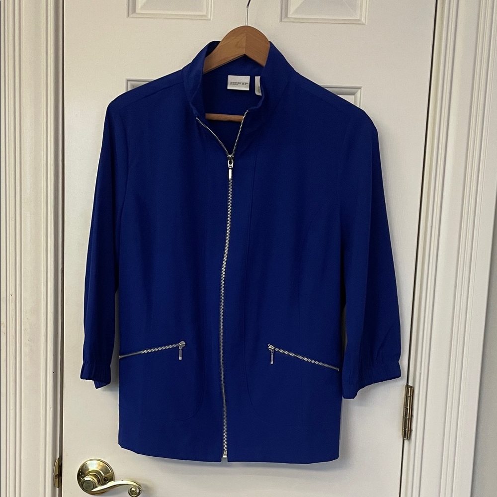 Chico’s Zenergy blue zip up jacket